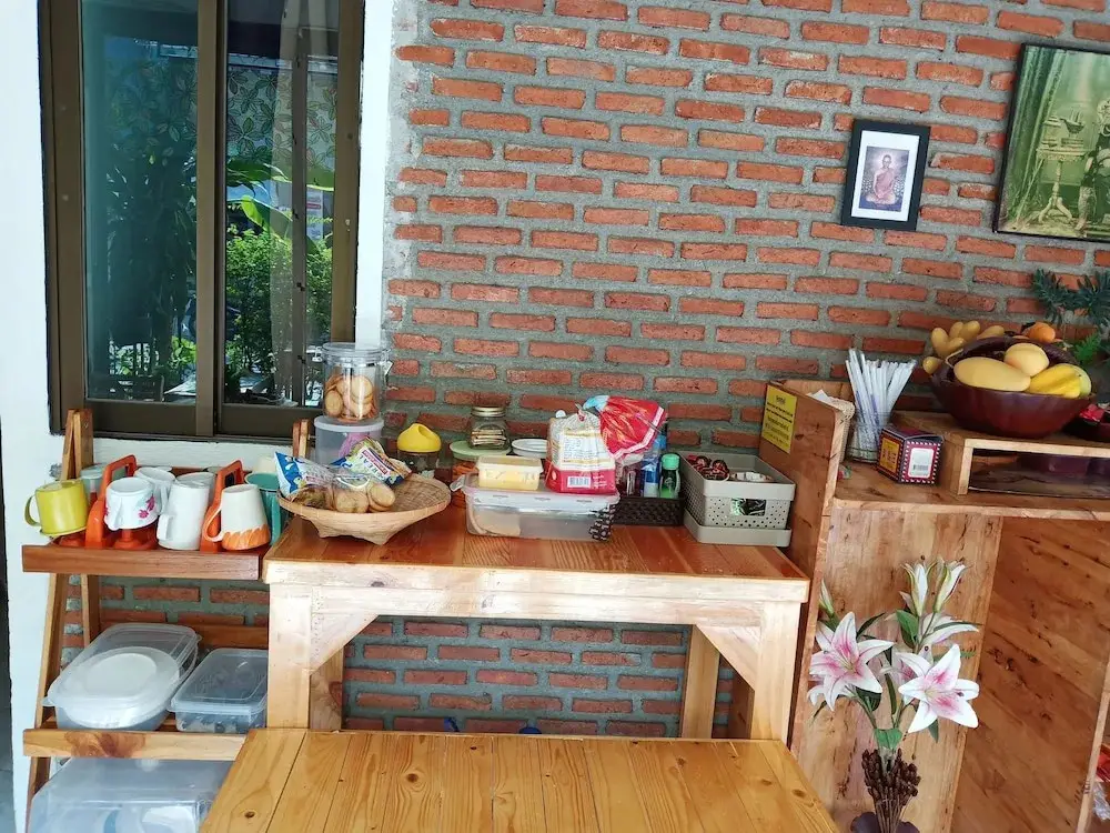 Бангкок: D House Hostel