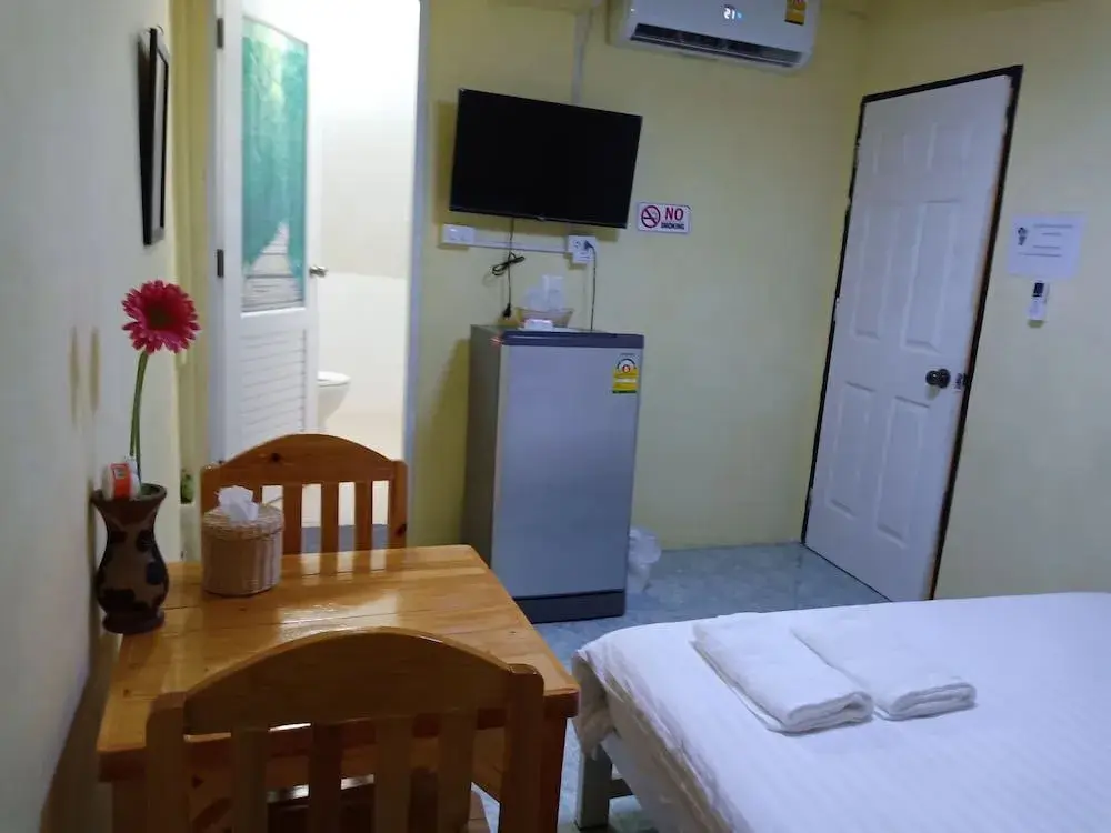 Бангкок: D House Hostel