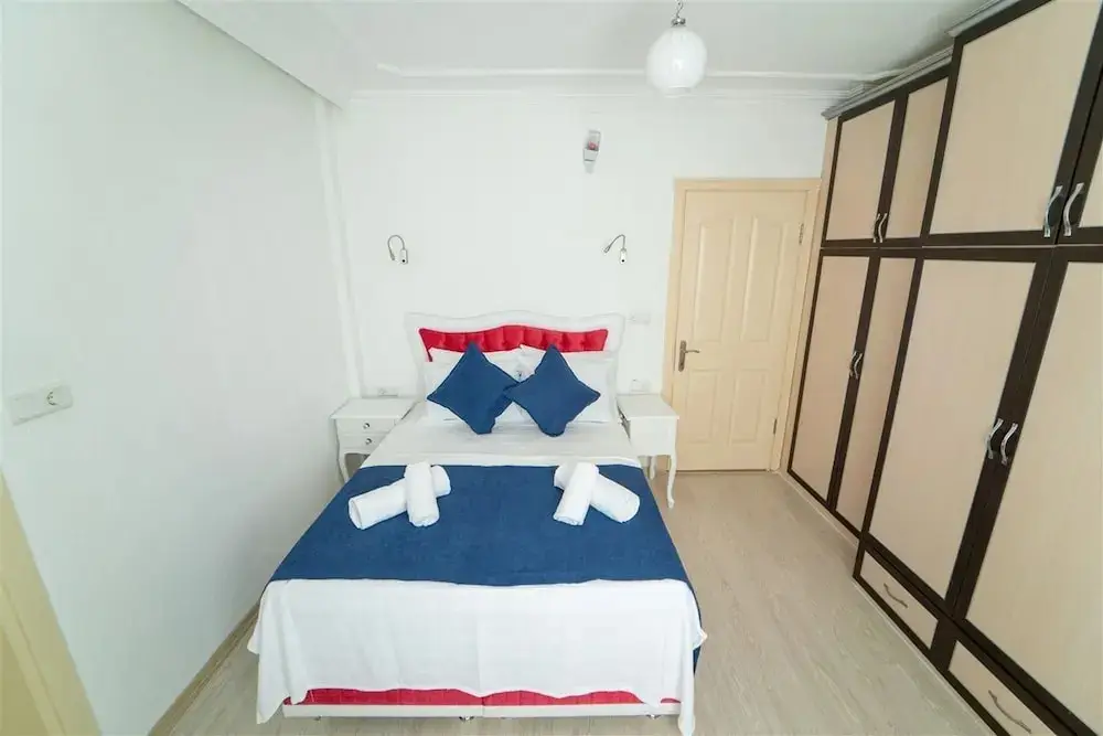 Сарыбелен: Villa Laden