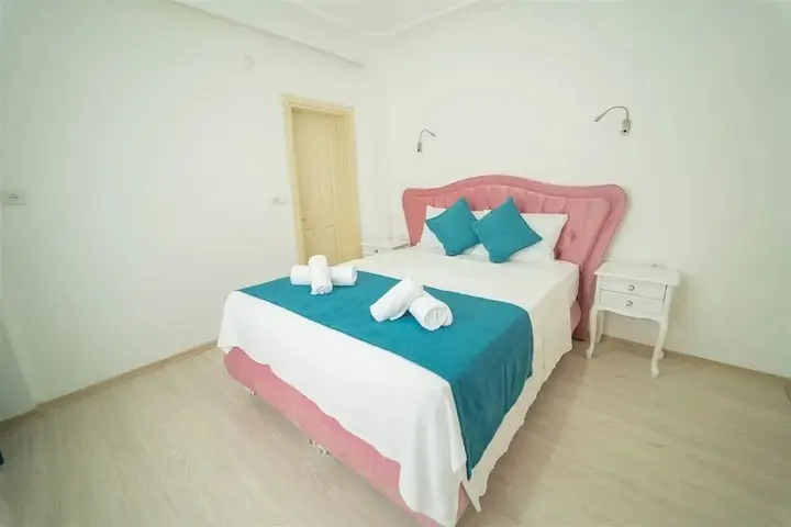 Сарыбелен: Villa Laden