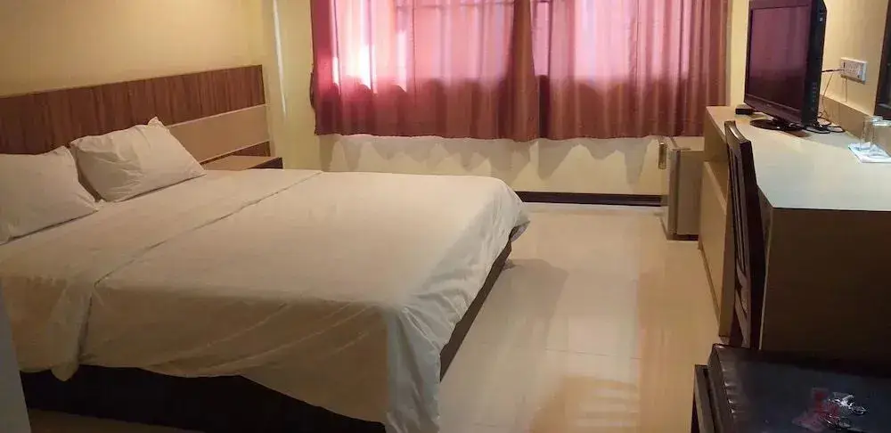 Чайяпхум: Sirichai Hotel