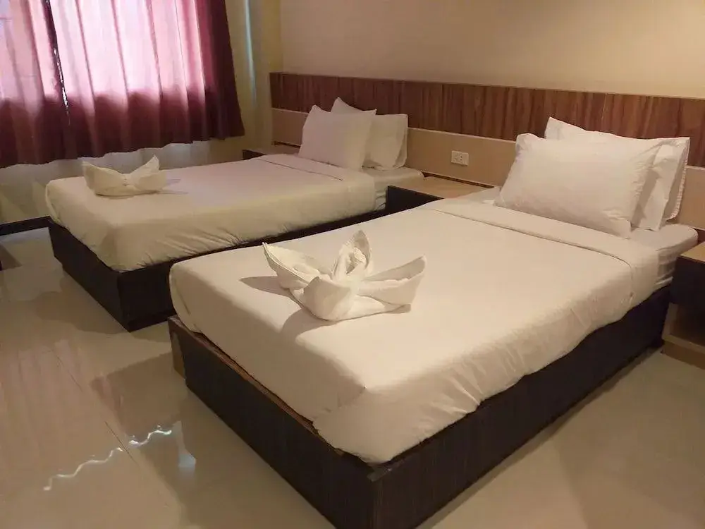 Чайяпхум: Sirichai Hotel