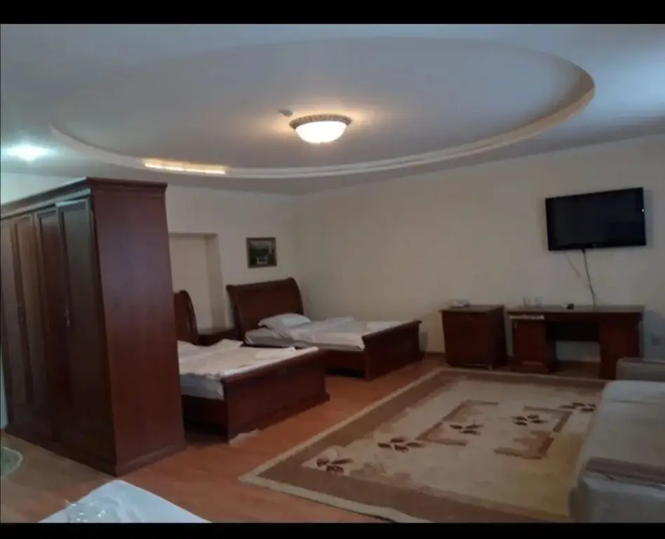 Астана: Azat Hotel