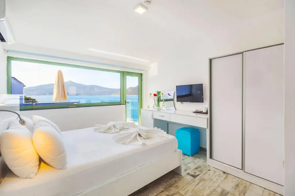 Каш: Kas Otel