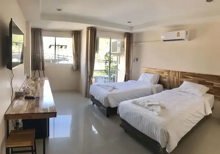 Пхукет: Tonggrila Patong Hostel - Adults Only
