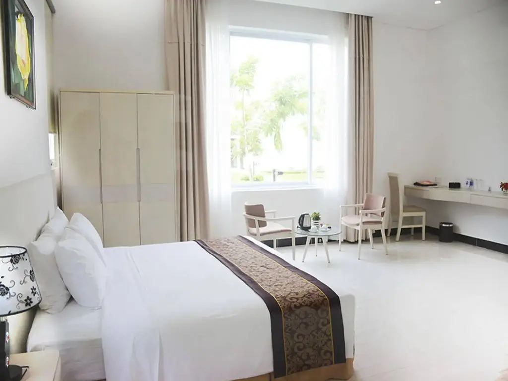 Нячанг: Diamond Bay Golf & Villas
