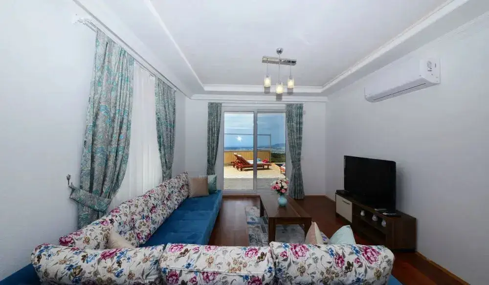 Исламлар: Villa Prize