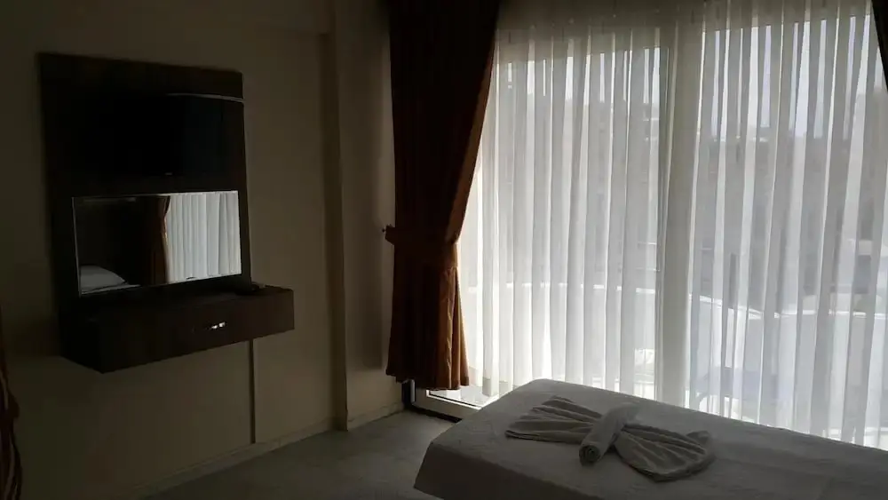 Кушадасы: Ozgun Apart Hotel