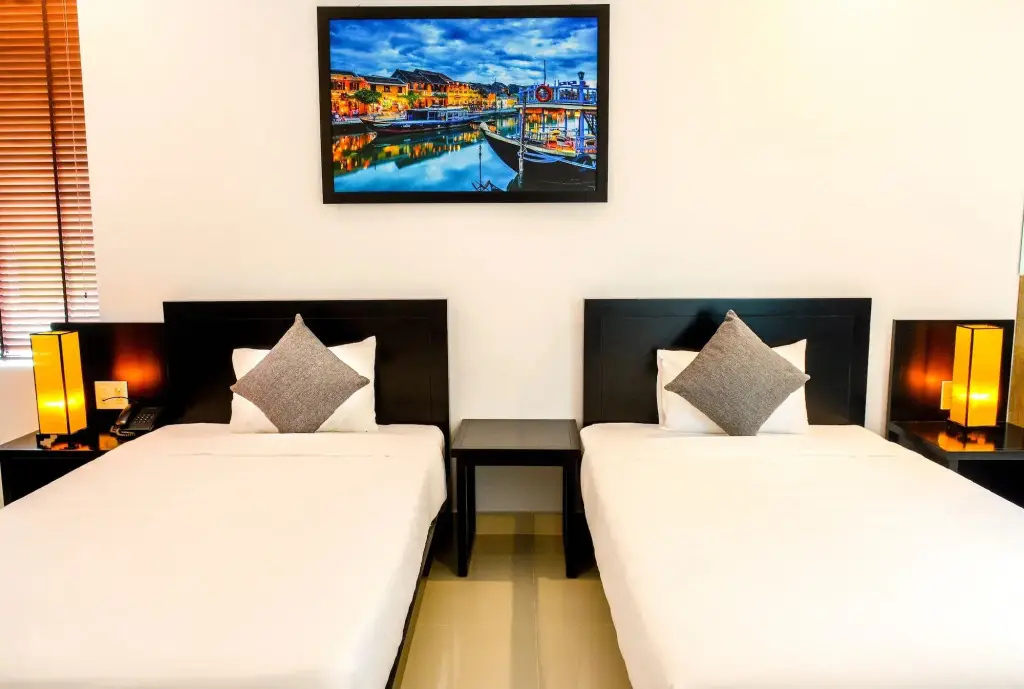Хойан: Riverside White House Boutique Hotel