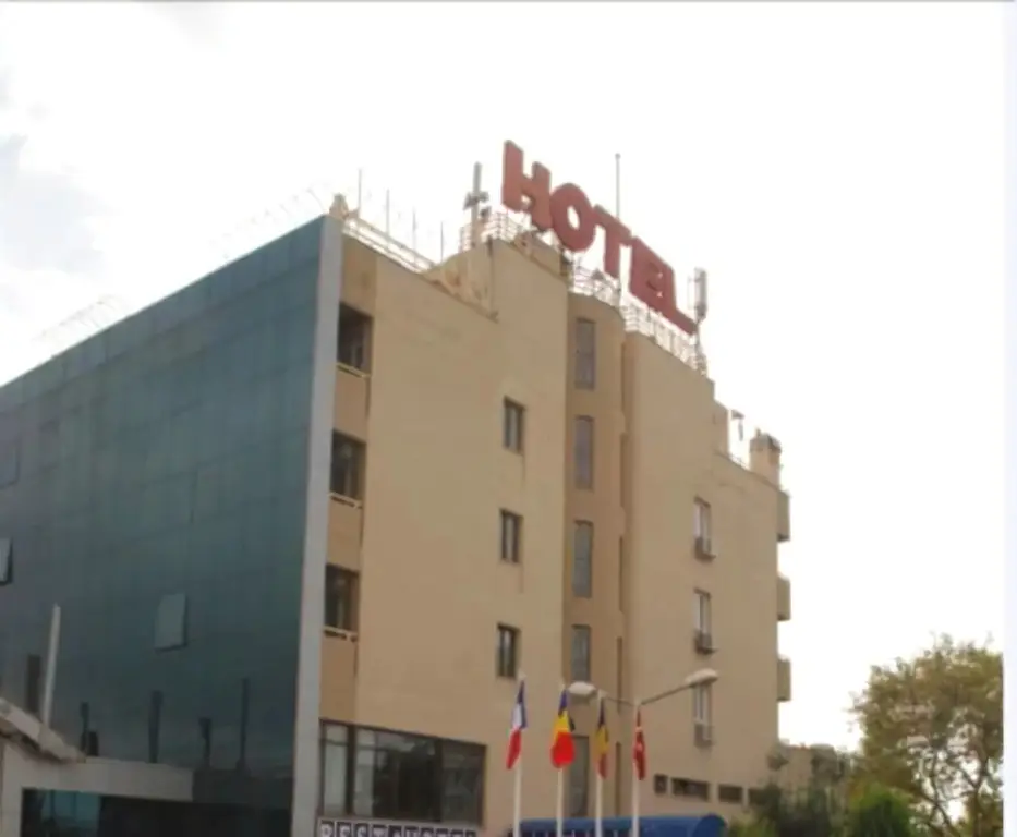 Измир: Karsiyaka Otel