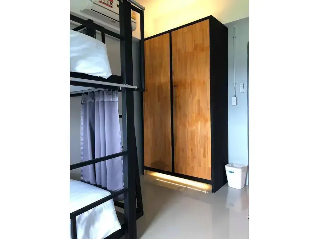 Муанг: Airport Hostel Phuket