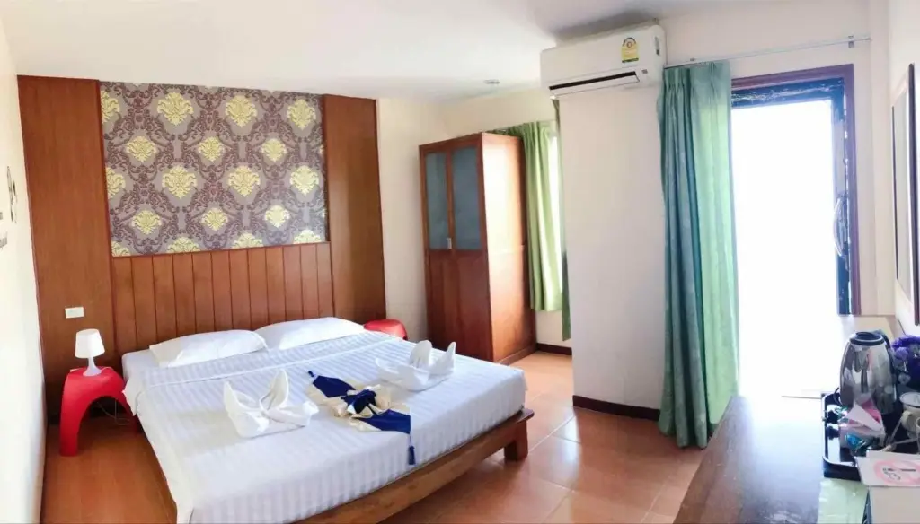 Кату: Phuket Iyh Express Hostel