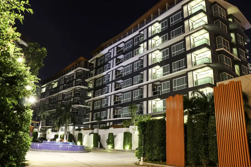 Районг: Wisdom Hotel & Residence