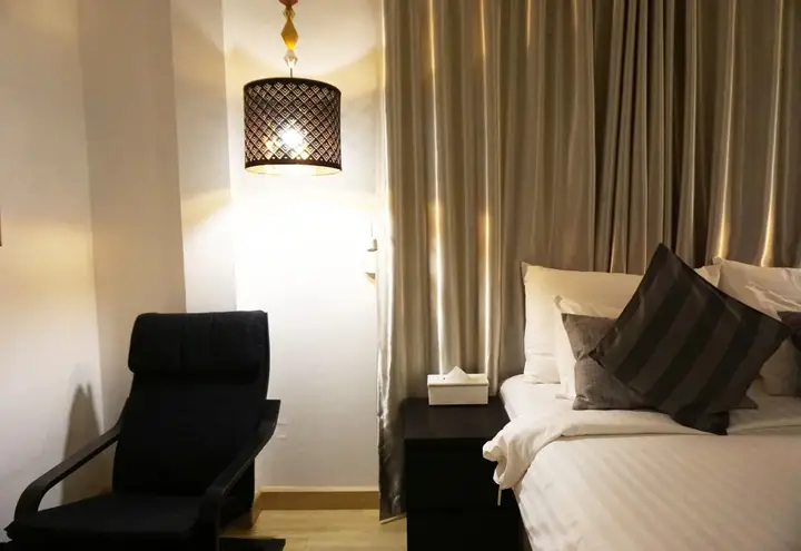 Чианграй: De Paris Self Service Apartment