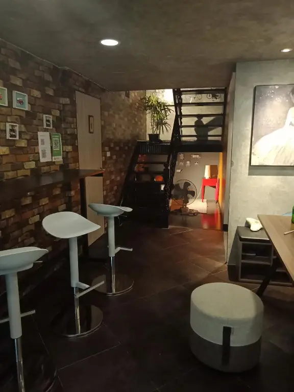 Бангкок: BADU sukhumvit