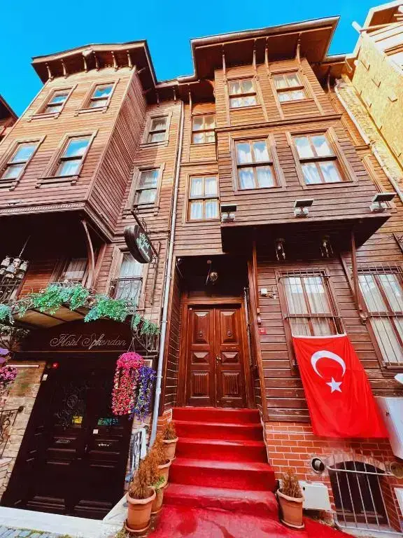 Стамбул: Nuray Hotel