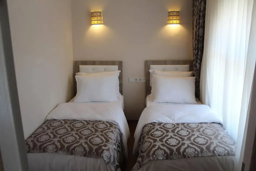 Стамбул: Ararat Hotel