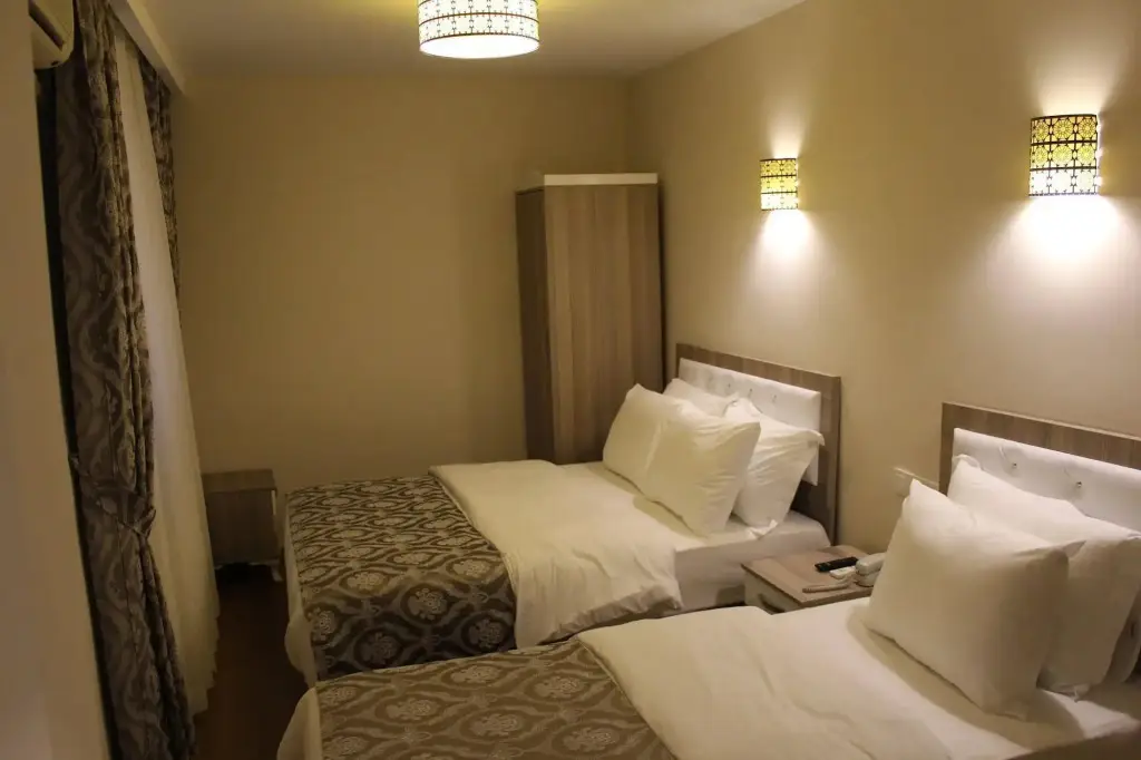 Стамбул: Ararat Hotel