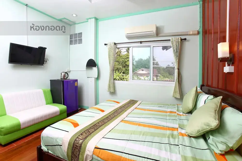 Тхунг Бан Ват: Hueanwaddkhian Resort
