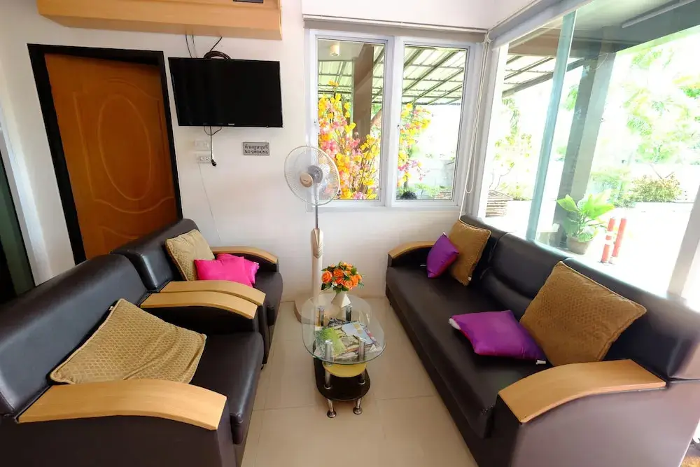 Сакон Накхон: Tafah Residence