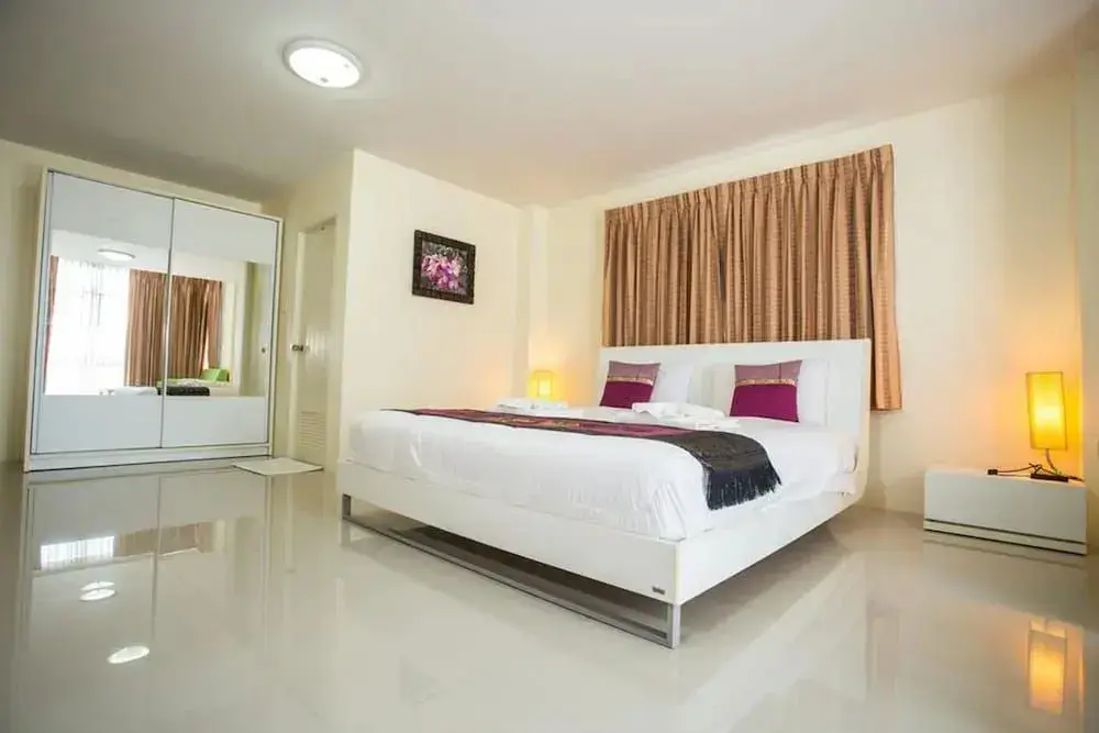 Муанг: Family Guesthouse Rawai
