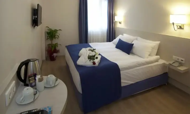 Измир: Walk In Hotel