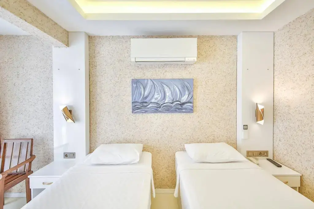 Каш: Hotel No37