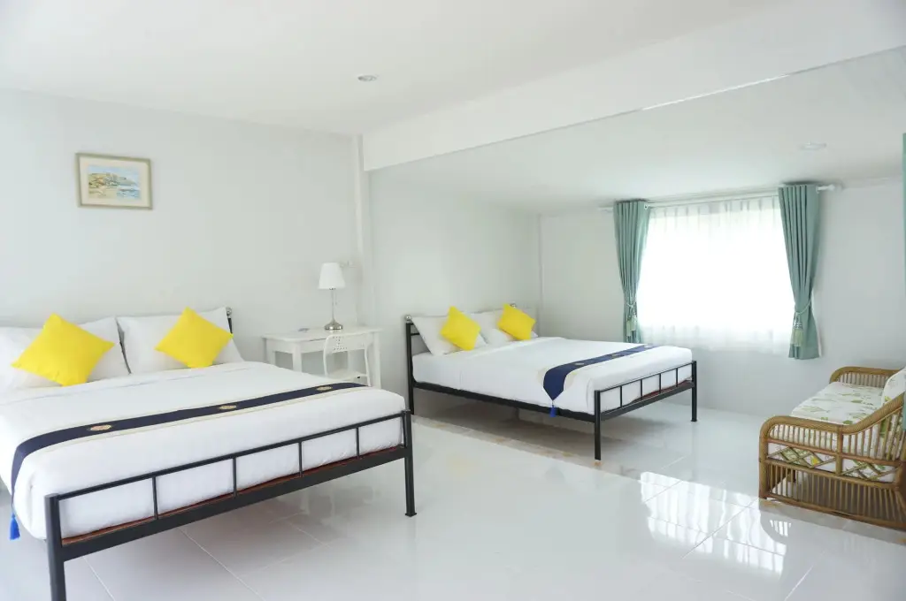 Ранонг: The White Village Ranong Resort (SHA Extra Plus)