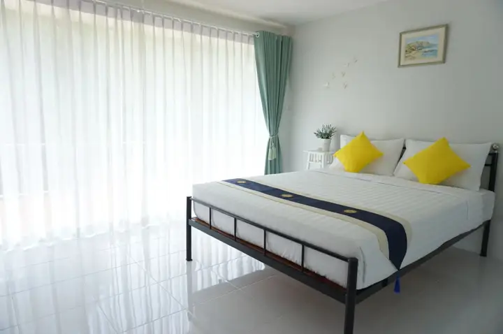 Ранонг: The White Village Ranong Resort (SHA Extra Plus)