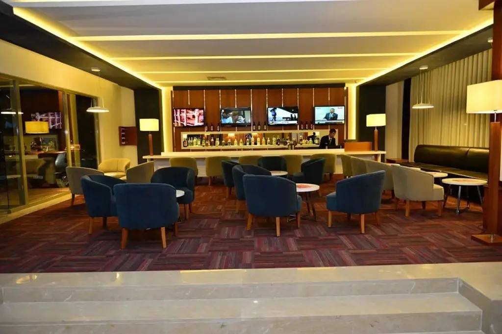 Anemon Grand Manisa Hotel — фото 1