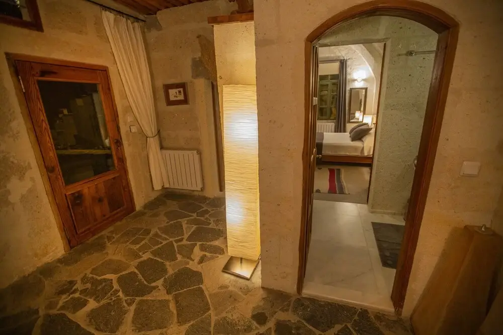 Учисар: Asmali Cave House