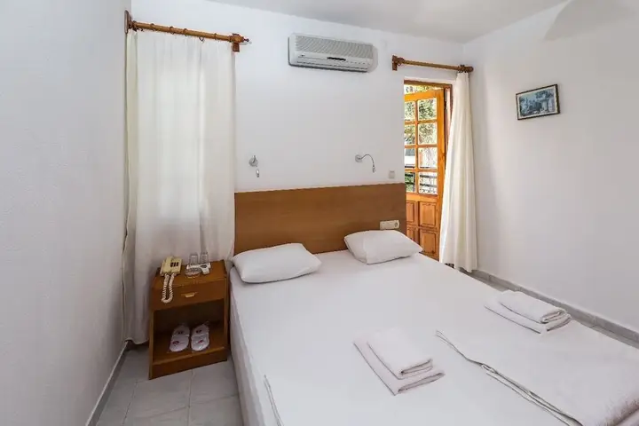 Каш: Sardunya Hotel