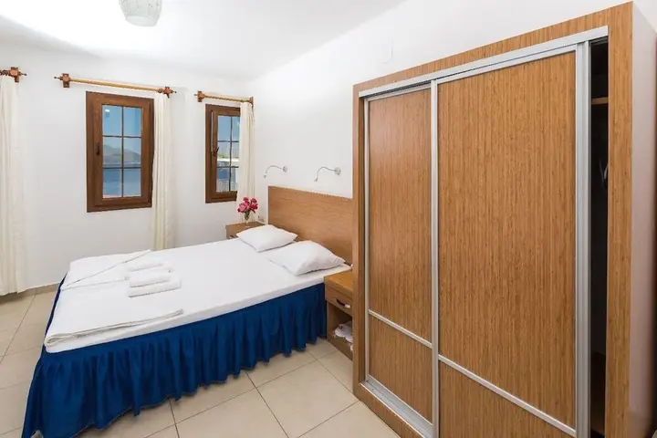 Каш: Sardunya Hotel
