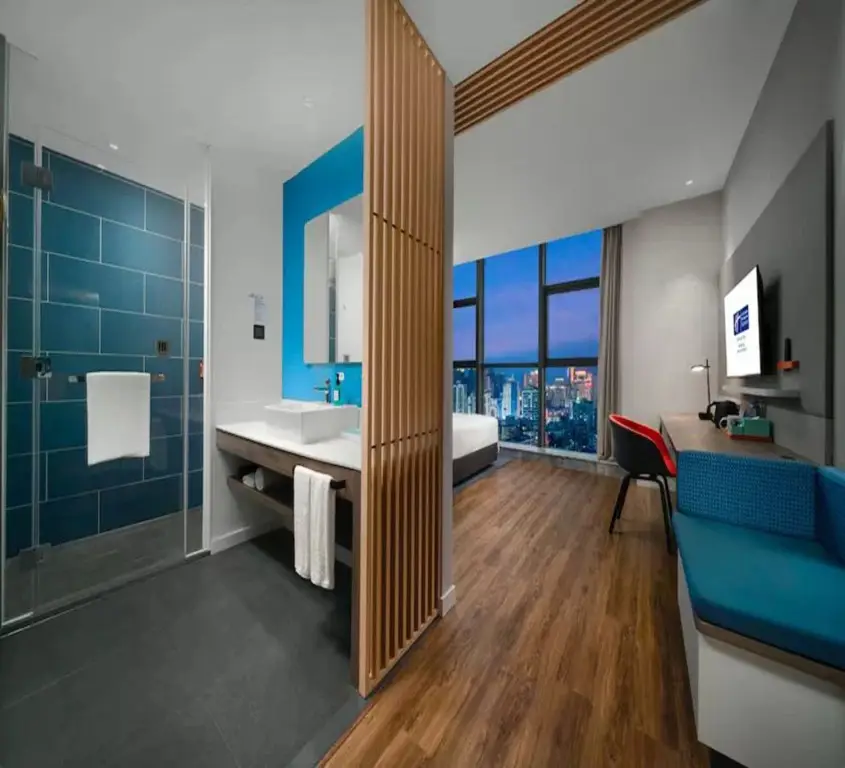 Ухань: Holiday Inn Express Wuhan Optical Valley by IHG