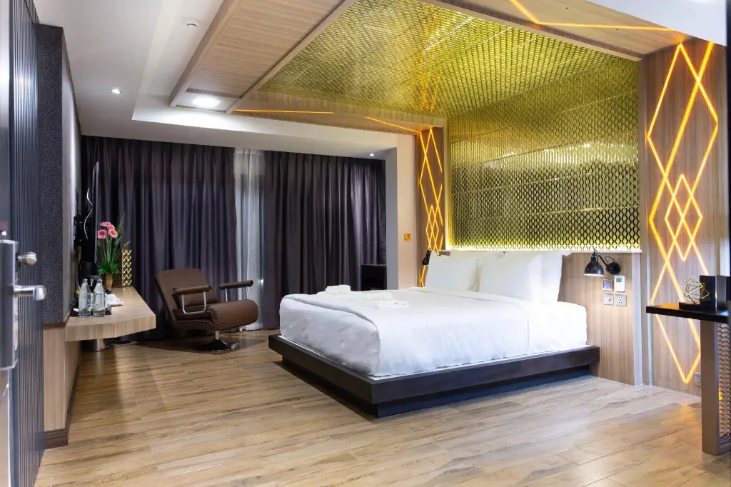 Пхитсанулок: Holatel Hotel Phitsanulok