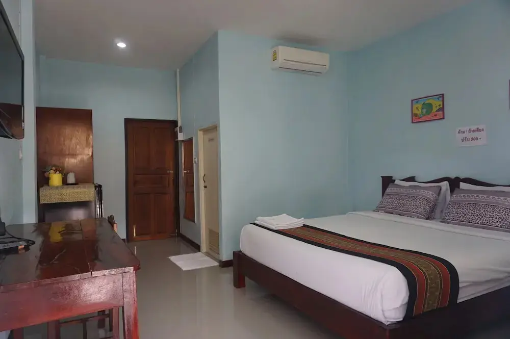 Рои Эт: Bann Kwanlada Hotel