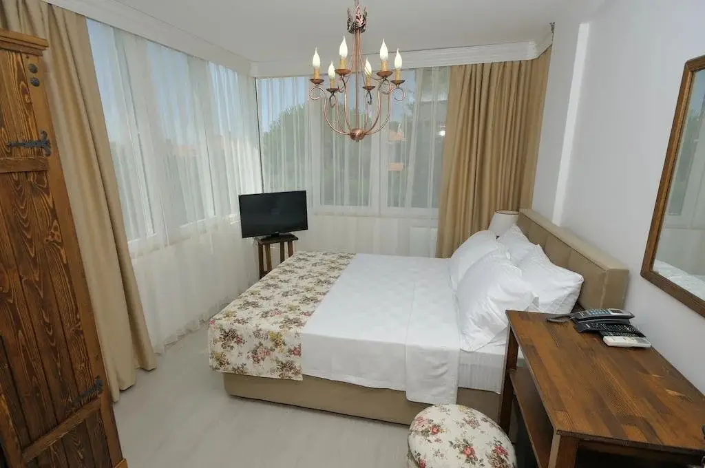 Чешме: Hotel Rustic