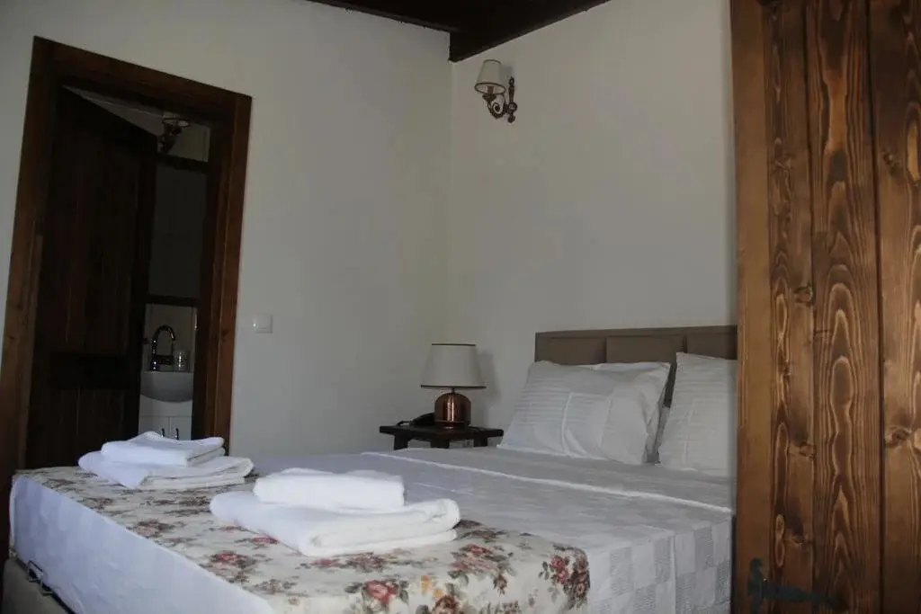 Чешме: Hotel Rustic