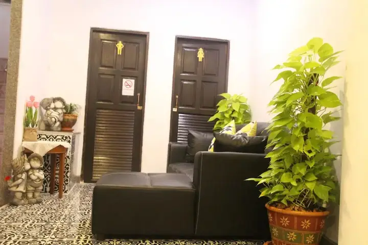 Пхукет: La Piccola Patong 2 Family Guesthouse