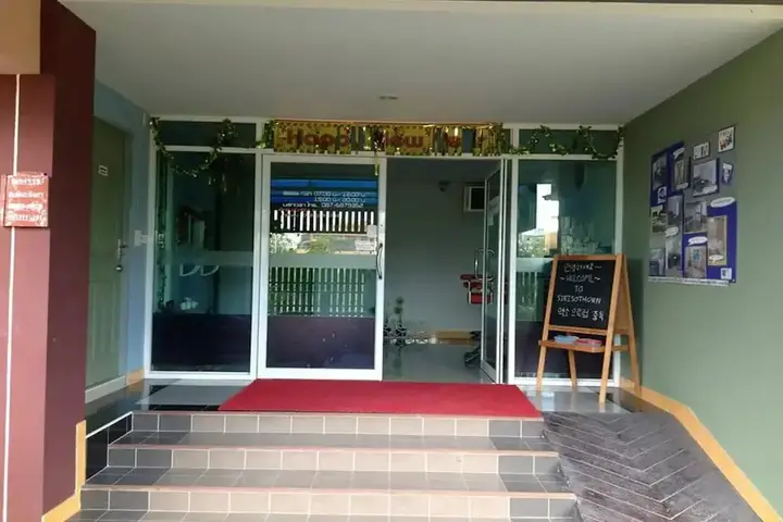 Чаченгсау: Siri Sothorn Apartment