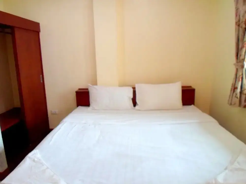Сураттхани: S Vittayakorn Apartment