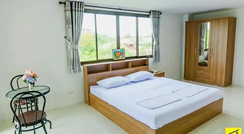 Супханбури: Thaikasem Apartment