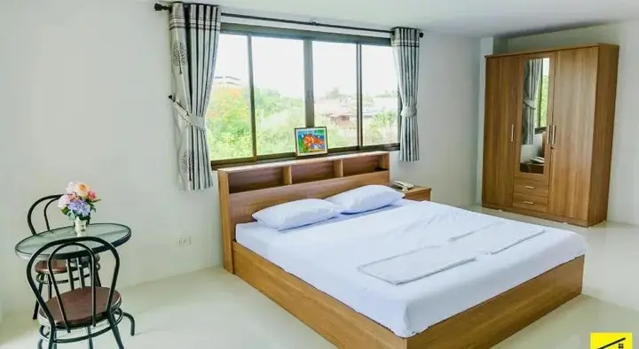 Супханбури: Thaikasem Apartment
