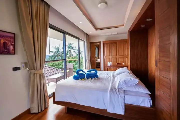 Самуи: 5 Bedroom Seaview Villa Lamai