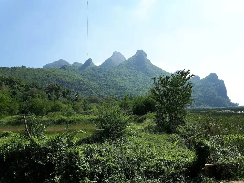 Сам-Рои-Йот: Lung Cha Homestay