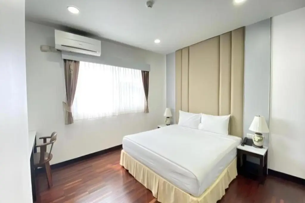 Сирача: J - Town Serviced Apartments