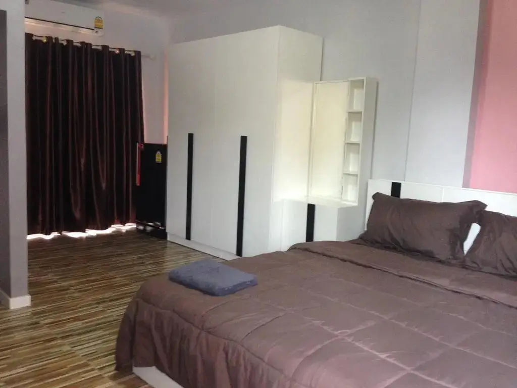 Кхлонг-Янг: R2 Apartment Service