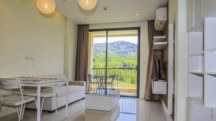 Муанг: Lago Apartment