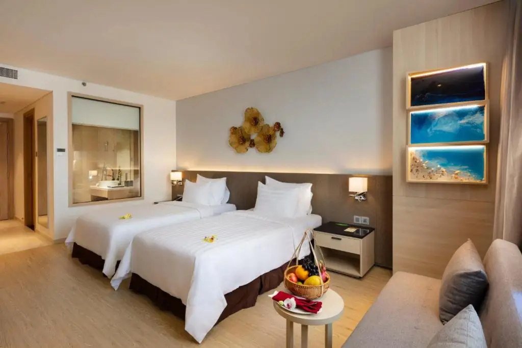 Нячанг: DQua Hotel