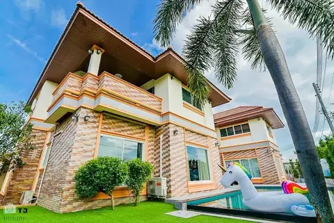 Baan Spire Pool Villa By Pinky — фото 1